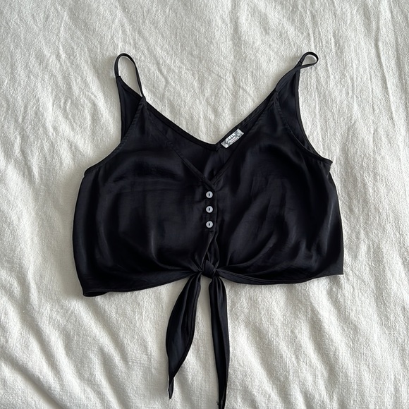 Tie front tank top - Picture 2 of 2